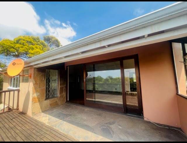 4 BEDROOM HOUSE FOR SALE IN YELLOWWOOD PARK